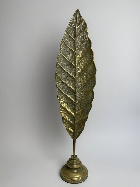 Escultura Pluma Hoja Minimalista Metal Moderno 114cm Jhn-0