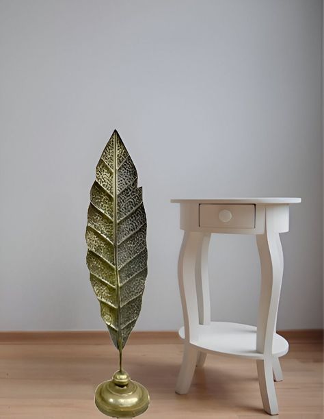 Escultura Pluma Hoja Minimalista Metal Moderno 114cm Jhn-3