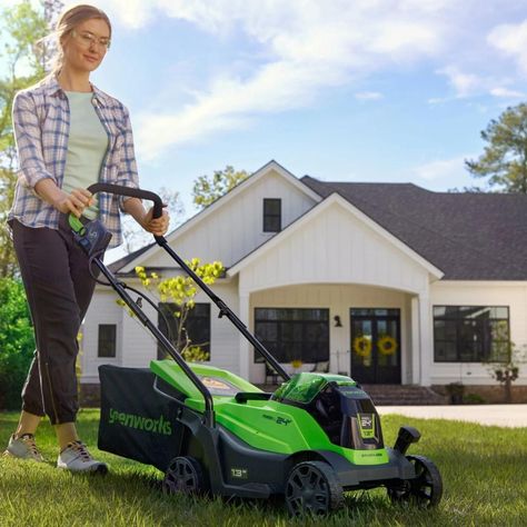 Cortacésped Inal. 13" Greenworks 24V + Carg y Bat 4.0 AH - 2534402-1