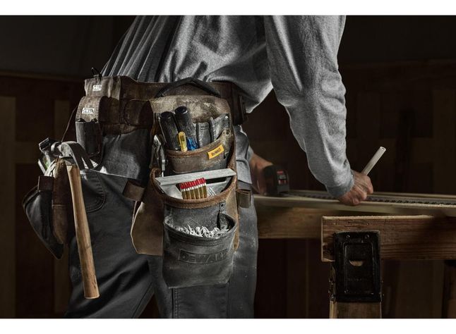 Cinturón Porta Herramienta 18 Bolsillos Dewalt Dwst550113-2