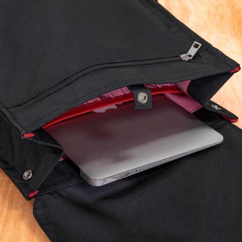 Mochila Impermeable para Notebook Square L Negro-4
