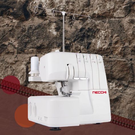 Máquina Overlock Necchi L234A-4