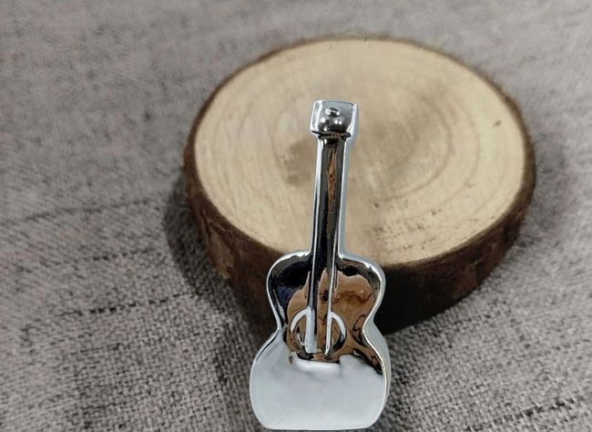 Set de 2 Estatua Guitarra Metal Estilo Moderno Jhn-2