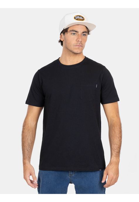 Polera MC Pocket Labels Negro Hombre Maui And Sons-0