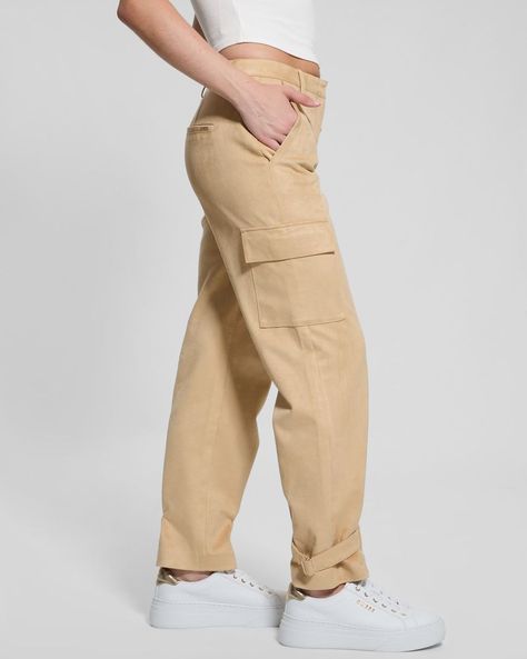 Pantalon Guess Mujer New Marzia Suede Cargo Beige-2