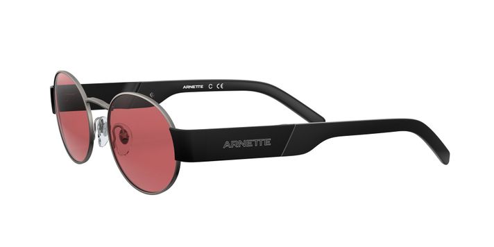 Arnette Lars-1