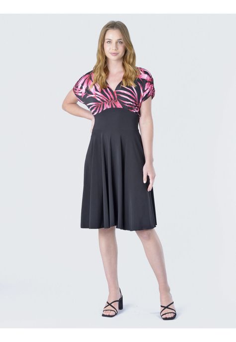 Confección propia nacional|Material: Lycra Fría Elasticada que no se apega al cuerpo|Largo a la rodilla|Corte: Campana|Cuello: Cruzado|Estampado-1