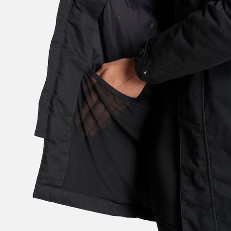 Chaqueta Mujer Peumo Canvas Hoody Jacket Negro Lippi I23-7