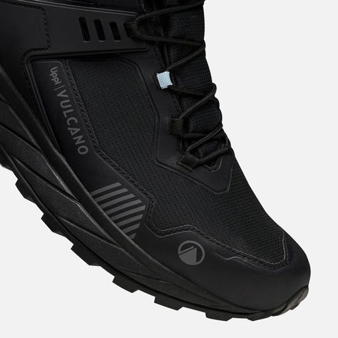 Zapatilla Mujer Atlas Mid Negro Celeste Lippi TT23-6