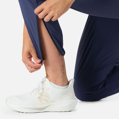 Pantalón Mujer Built To Move Pants Azul Marino Vulcano-5