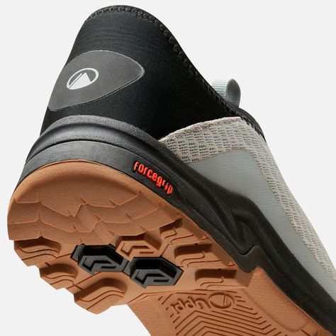 Zapatilla Hombre Panal III Gris / Negro Lippi V25-7