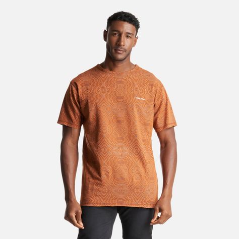 Polera Hombre Bi-curioso Print Terracota Haka Honu I23-1