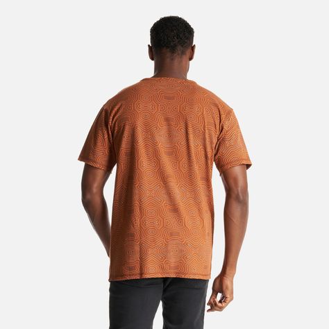 Polera Hombre Bi-curioso Print Terracota Haka Honu I23-3