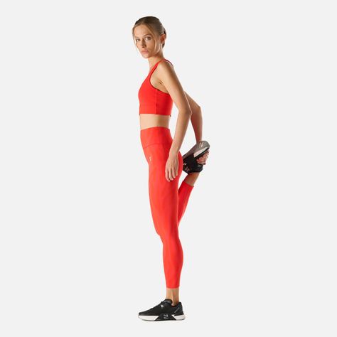 Peto Mujer Built To Move Light Support Rojo Vulcano-2