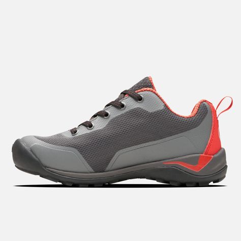 Zapatilla Niño  Intense Hike Kids Low Grafito Rojo Lippi-1