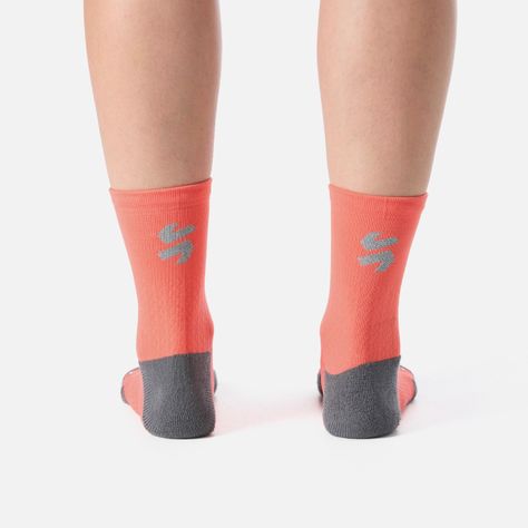 Calcetines Mujer Stride Running Mid Socks Coral Vulcano-2