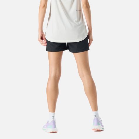 Shorts Mujer Built To Move 4" Shorts Negro Vulcano-3