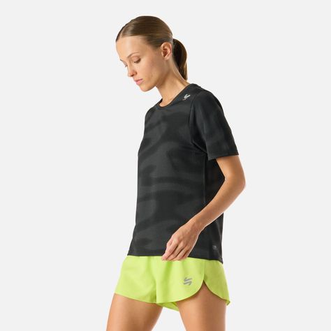 Polera Mujer Built To Move Pro T-Shirt Negro Vulcano-1