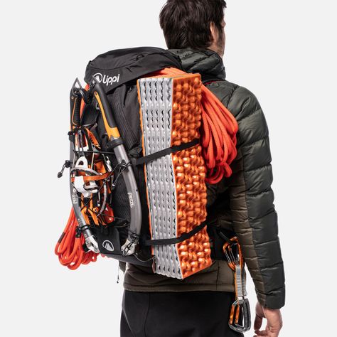 Mochila Unisex Roca 35 Backpack Negro Lippi V20-6
