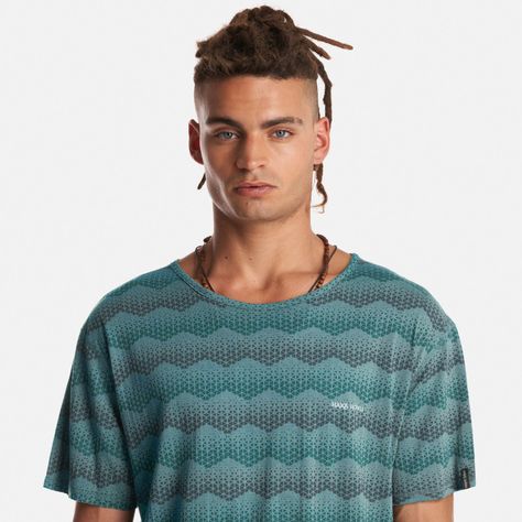 Polera Hombre Bi-Curioso Print Jade Haka Honu-4