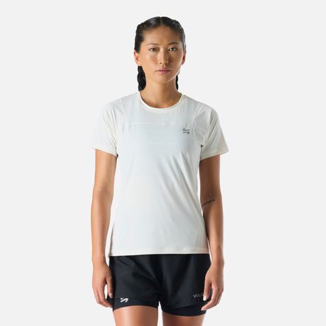 Polera Mujer Built To Move T-Shirt Blanco Vulcano-0
