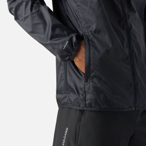 Chaqueta Hombre Built To Move Windbreaker Negro Vulcano-5