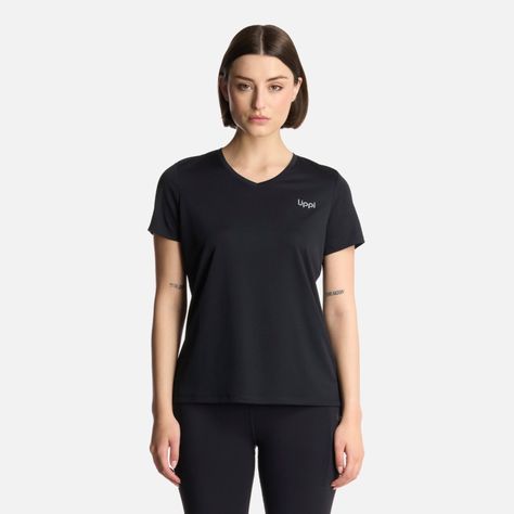 Polera Mujer Core V-Neck Q-Dry T-Shirt Negro Lippi-0