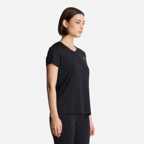 Polera Mujer Core V-Neck Q-Dry T-Shirt Negro Lippi-1