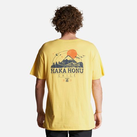 Polera Hombre Atardecer Amarillo Haka Honu-3