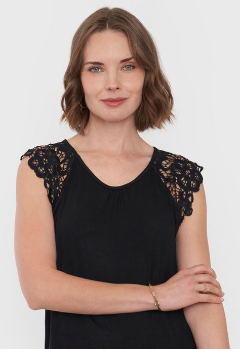 Polera Mujer Hombros Macramé Color Negro Corona-2