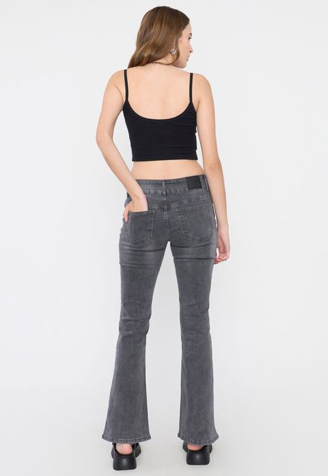 Jeans Mujer Flare Fit 2 Botones Negro Corona-2