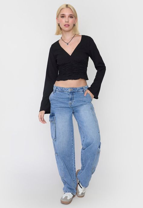 Blusa Mujer Manga Larga Campana Negro Corona-3