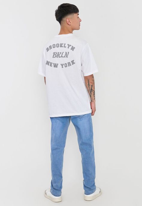 Polera Hombre Emboss College Blanco Corona-2