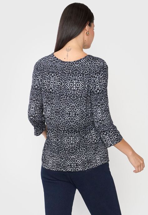 Polera Mujer Manga 3/4 Negro Focal Print Corona-1