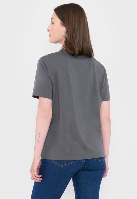 Polera Mujer V-Neck Esencial Charco Corona-1