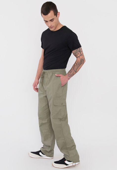 Pantalón Hombre Parachute Fit Verde Corona-3