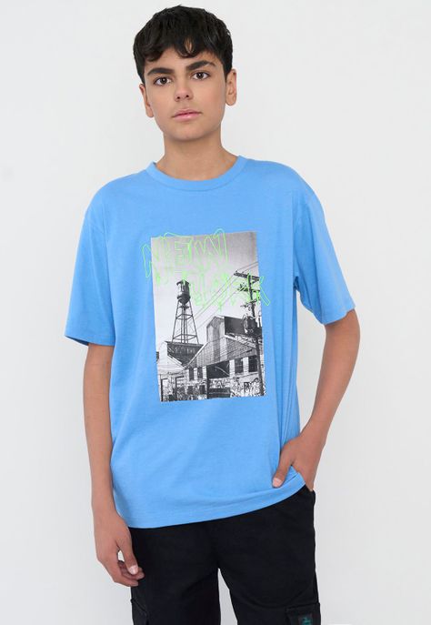 Polera Niño Photo Print Graffiti Celeste Corona-0
