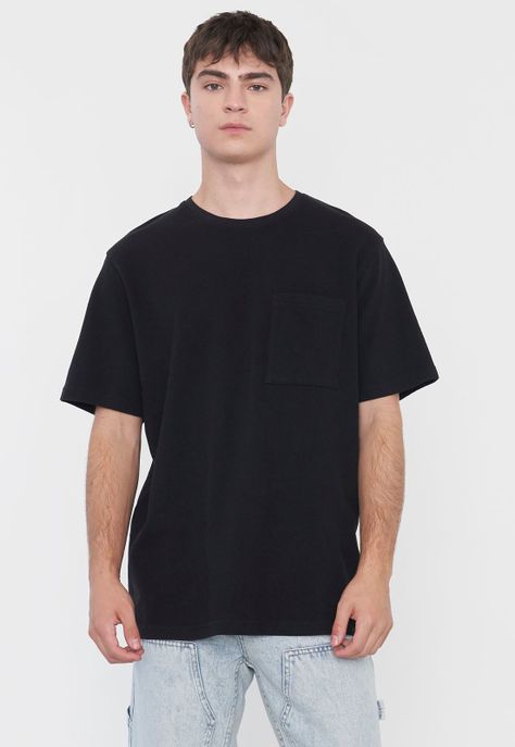 Polera Hombre Tejida Bolsillo Negro Corona-0