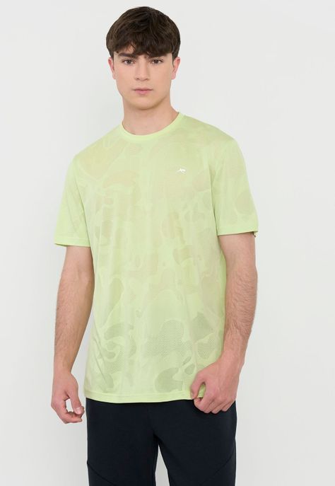 Polera Hombre Deportiva Texturizada Amarillo Corona-0