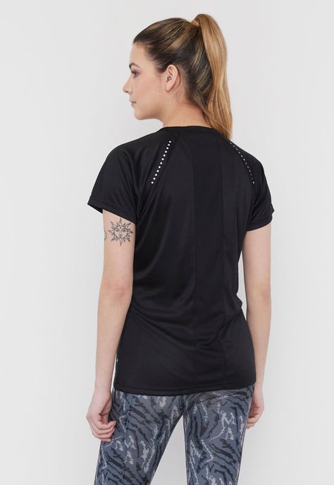 Polera Mujer Deportiva Poliéster V-Neck Negro Corona-1
