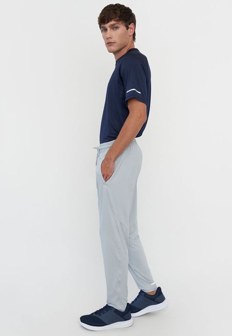 Buzo Hombre Deportivo Ligero Gris Corona-3