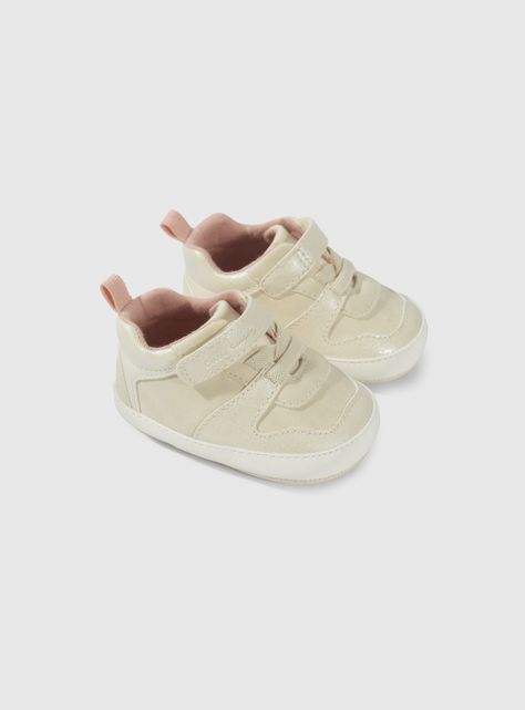 Zapatilla Niña Dorado 55729 Colloky-0