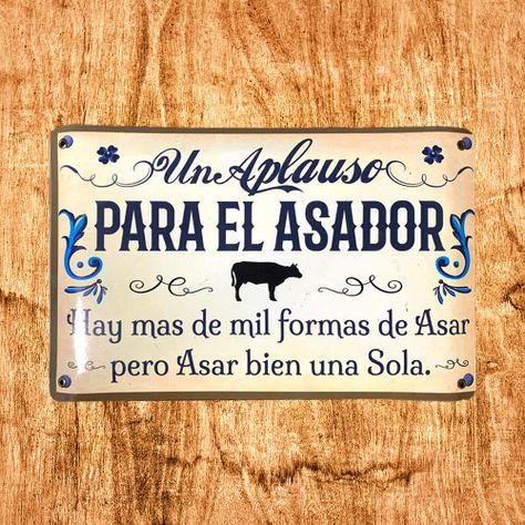 CARTEL CHAPA 25x35 UN APLAUSO PARA EL ASADOR (FILETEADO) - FIRE CHILE-1
