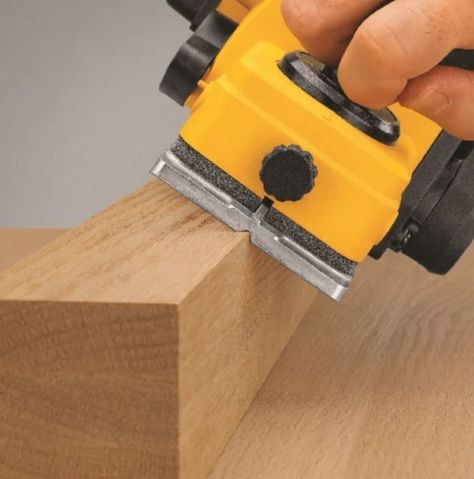 Cepillo Eléctrico Dewalt 550 W -6
