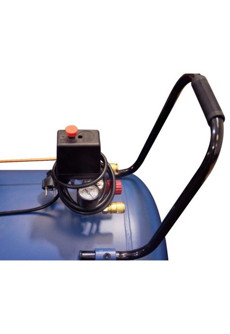 Hidrolavadora 7 Hp Gasolina 214 Bar (3.100 Psi)  560 L/H (9,5 L/Min) Hyundai-1