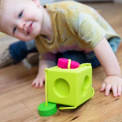 Oombeecube, Cubo De Encaje Bebé FatBrain Toys-7