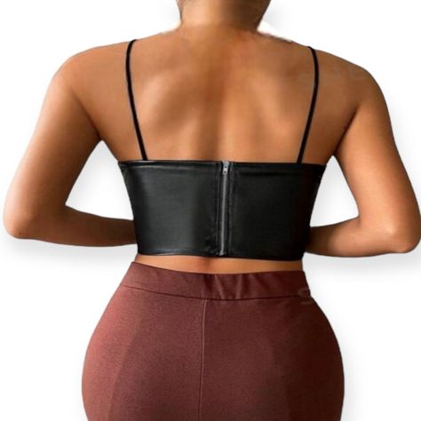 Crop Top Negro Cuerina-1