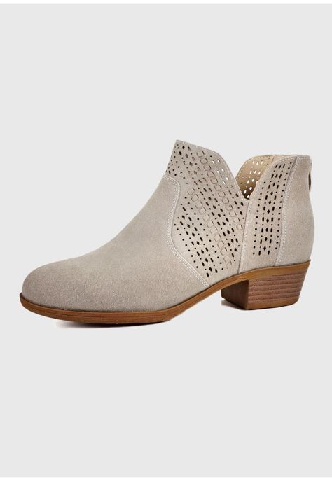 Botin Arena Samanta-0