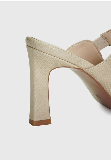 Sandalia Adara Crema-5
