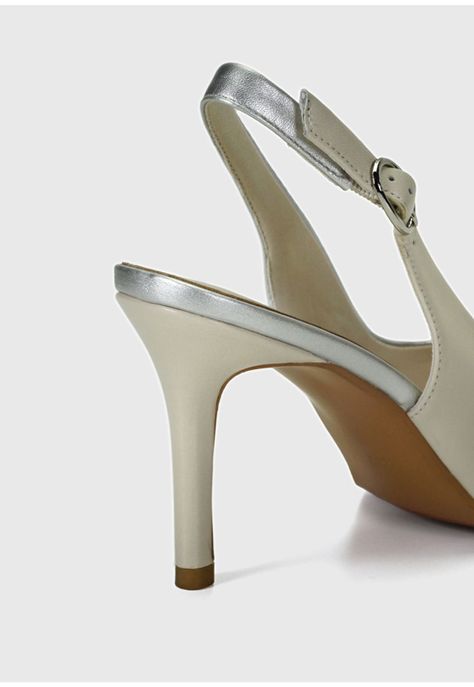 Zapato Leonor Crema-5